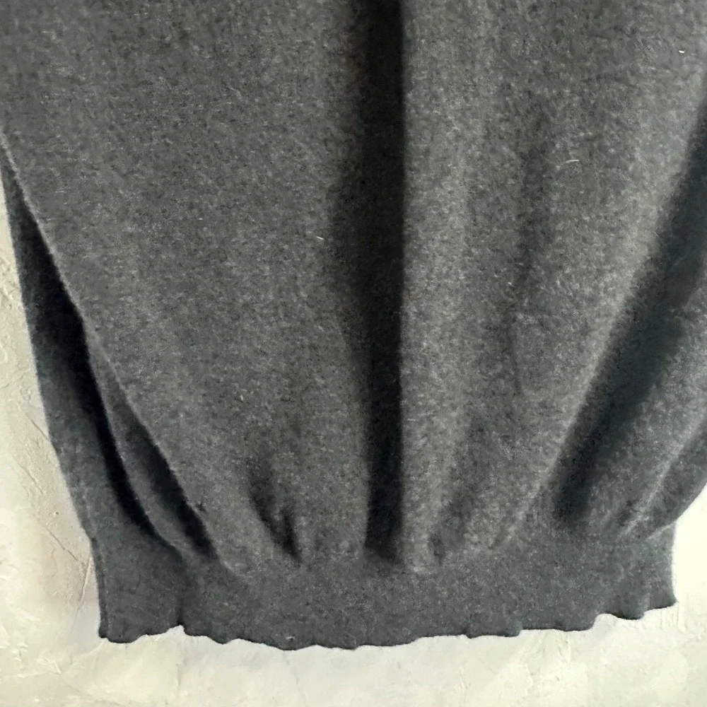 Peter Scott Scotland Mens Medium 100% Cashmere V-Neck Sweater Vest Gray
